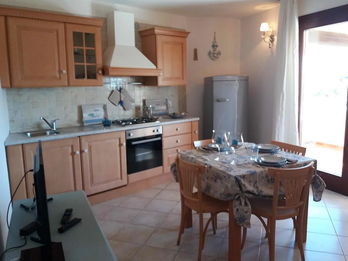 Apartment Appartamento Becca Porto San Paolo